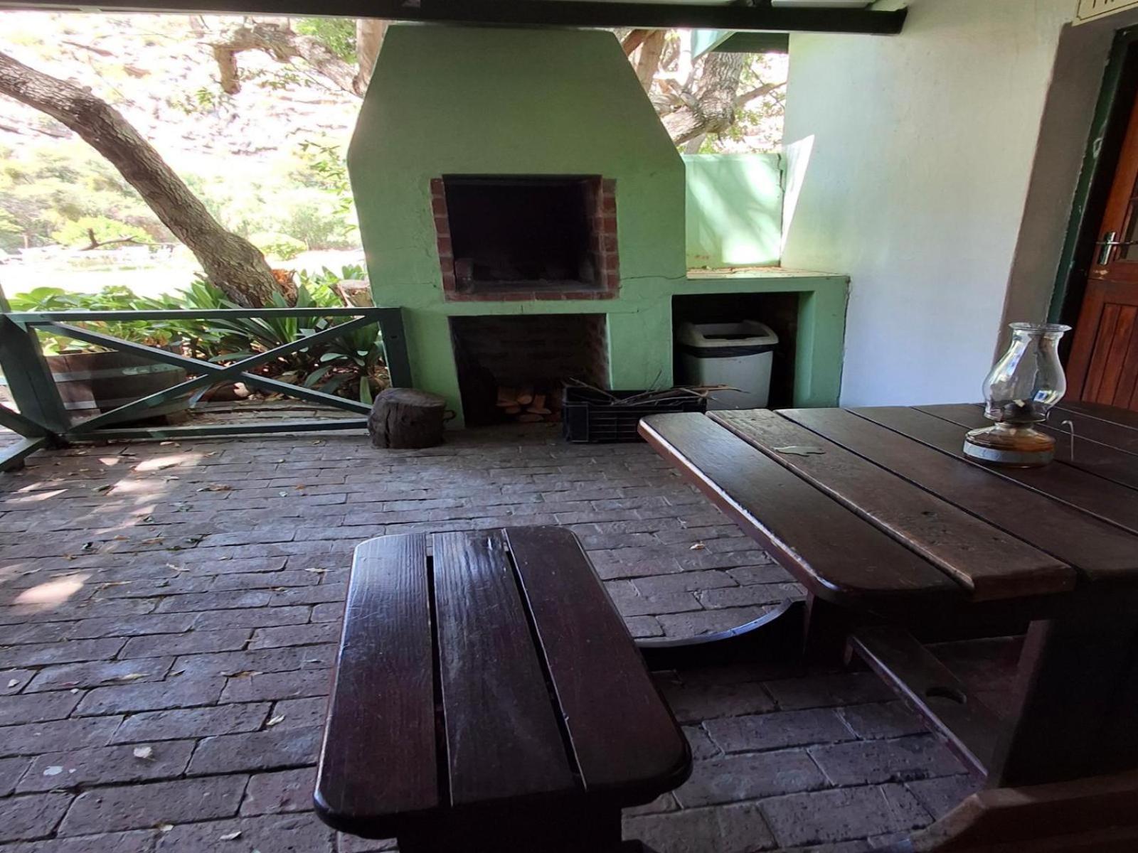 Rainbow Glen Self Catering Chalets Монтегю Номер фото